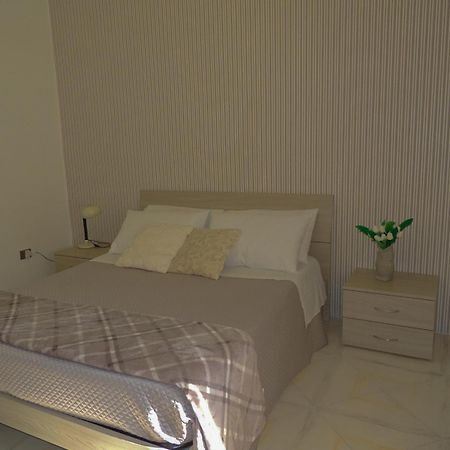 Dolphin House Apartment Pompei Bagian luar foto